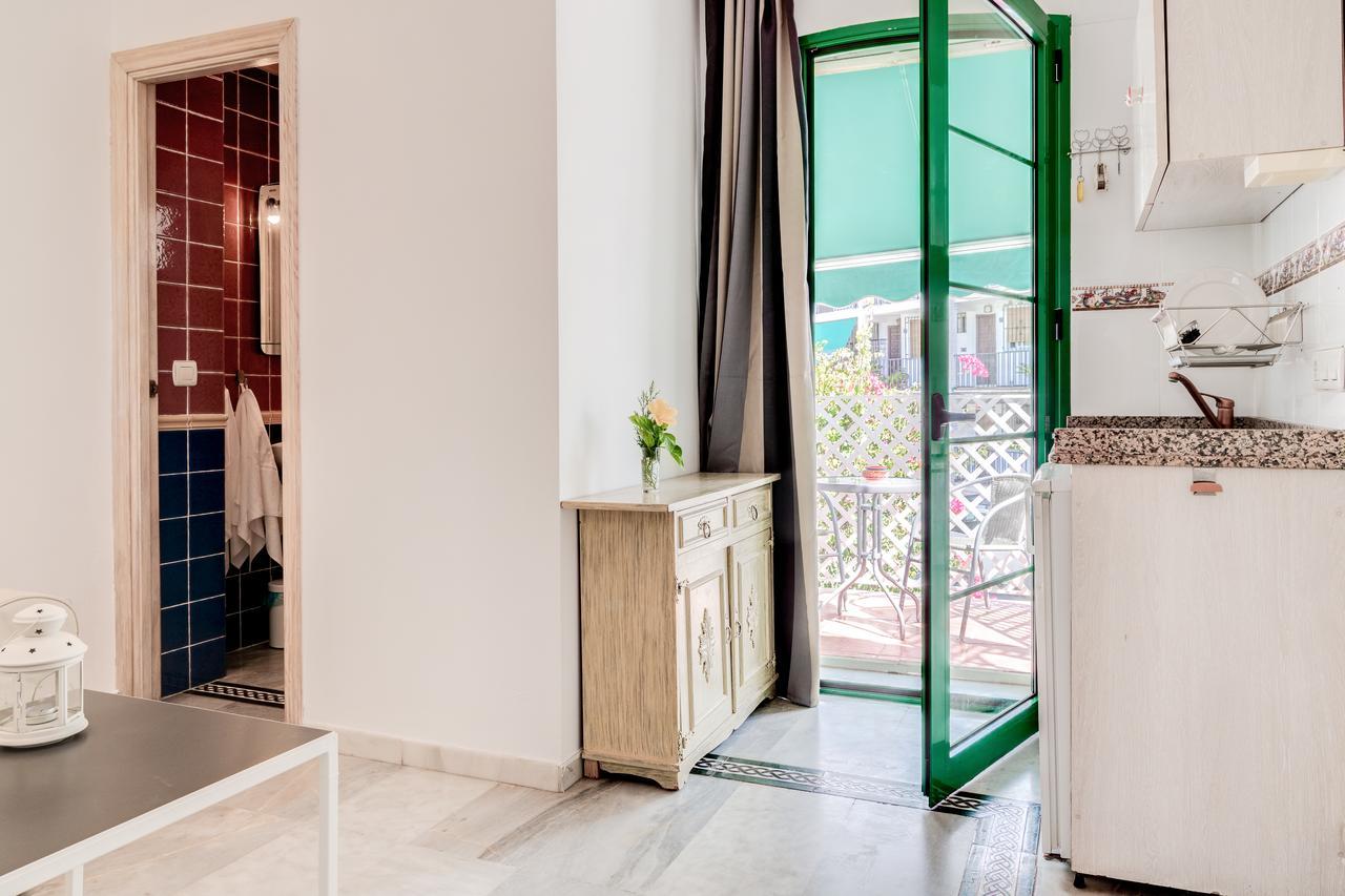 Hostal Alegre Nerja Extérieur photo