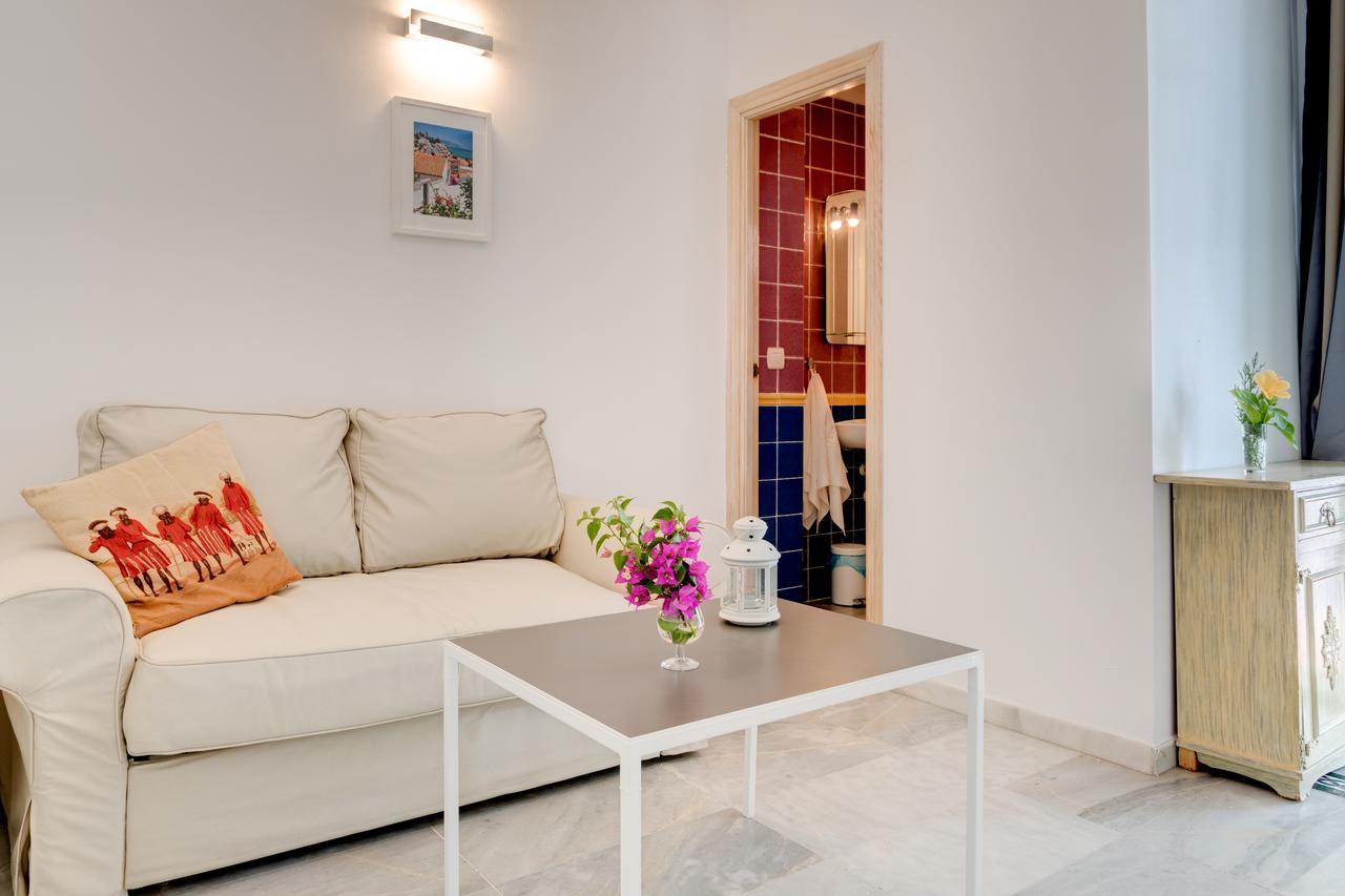 Hostal Alegre Nerja Extérieur photo